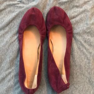Burgundy suede flats!